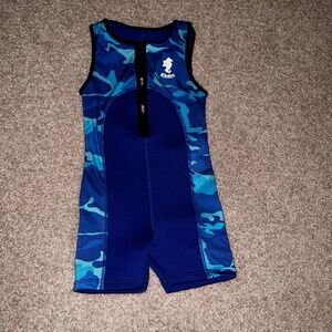 SLEEVELESS KID’S WETSUIT SIZE 7-8, KIEFER BRAND